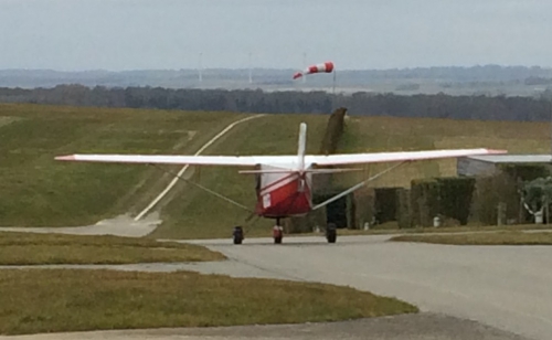 ulm,pilote,repas,restaurant,airpark,village aéronautique,l'escadrille,les godasses volantes,arras,roclincourt,amis,copains