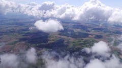 voler en ulm,piloter un ulm,voler avec les nuages,village aéronautique,airpark,verchocq,LF6252,piloter un ulm,pti'tavion,multiaxe,loisir aérien